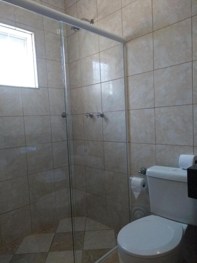 Hotel Portal Das Aguas Жагуариуна Экстерьер фото