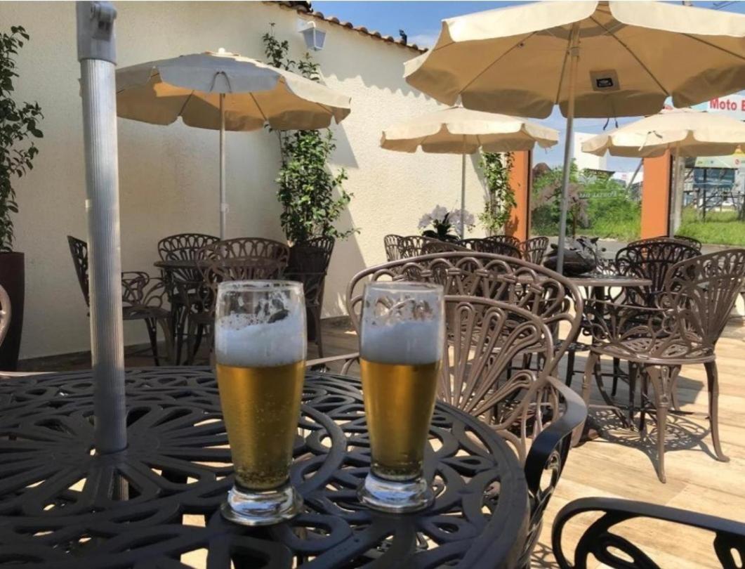 Hotel Portal Das Aguas Жагуариуна Экстерьер фото
